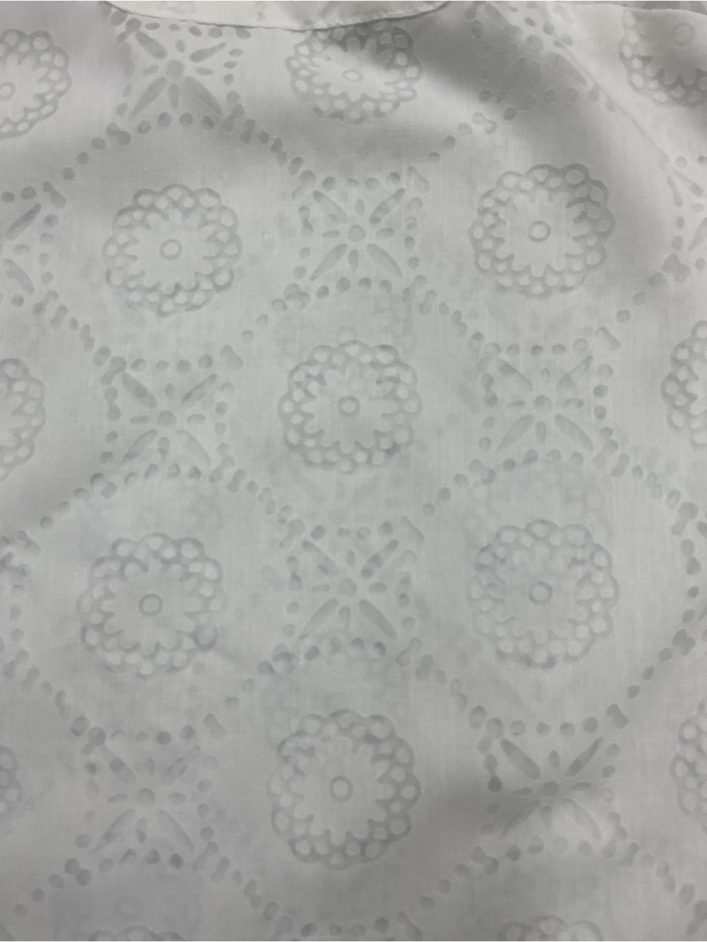 Alfred Dunner White Eyelet Short-Sleeve Button-Down Shirt - Picture 9 of 10